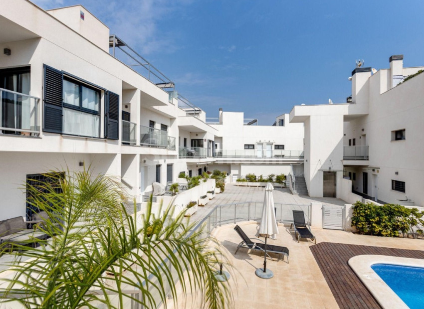 Resale - Lägenhet -
La Mata