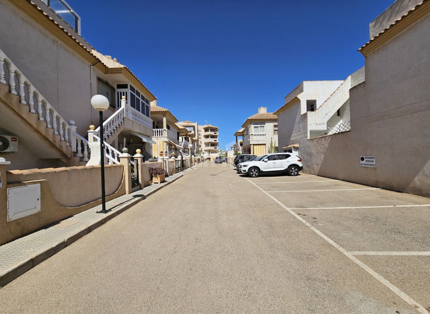 Resale - Lägenhet -
La Zenia