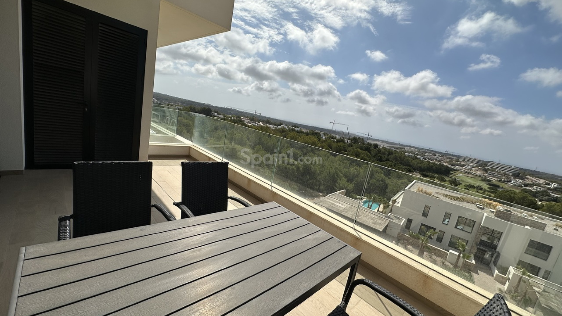 Resale - Lägenhet -
Las Colinas Golf Resort