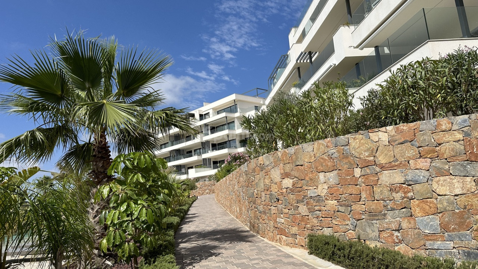 Resale - Lägenhet -
Las Colinas Golf Resort