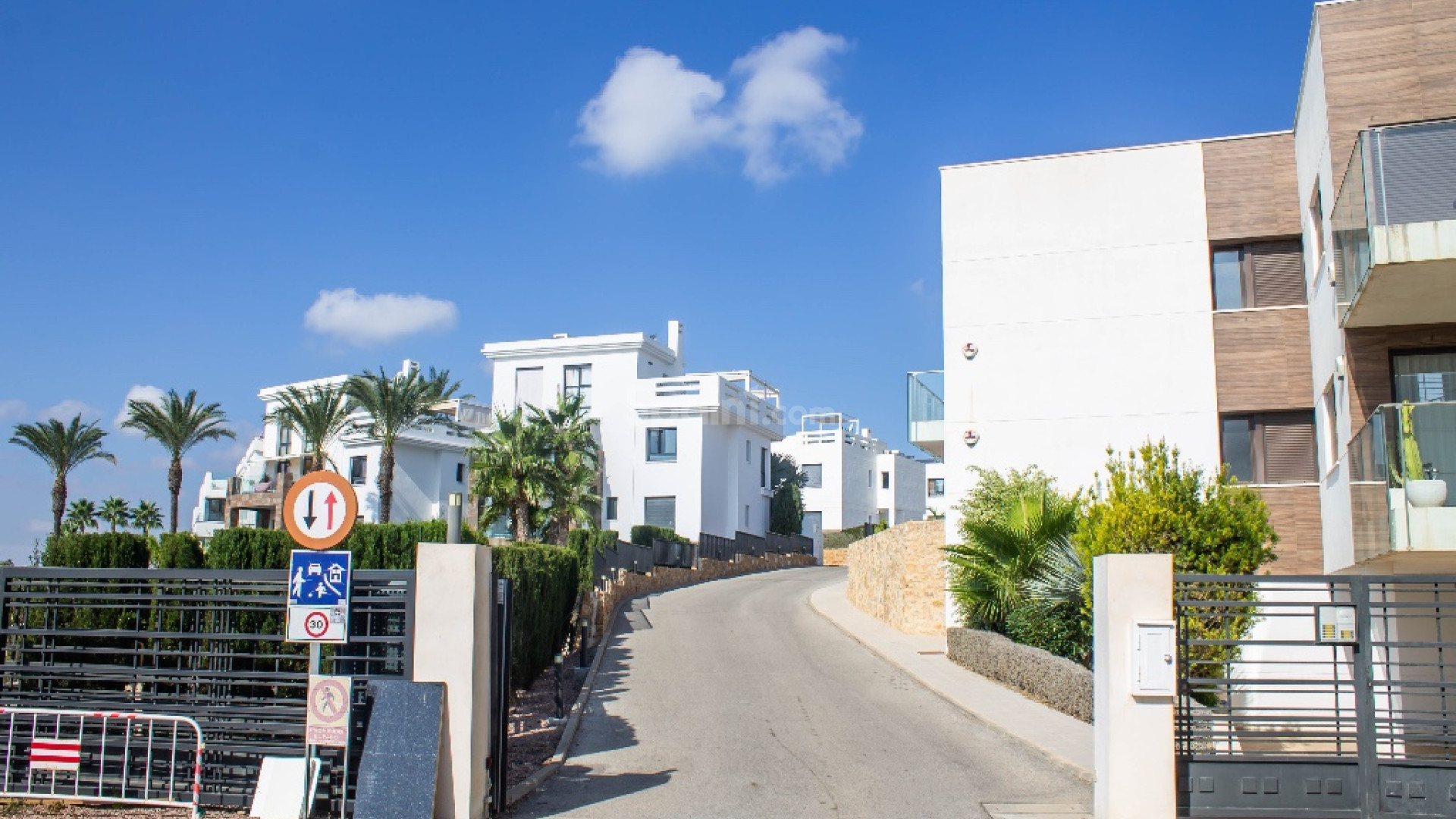 Resale - Lägenhet -
Las Ramblas