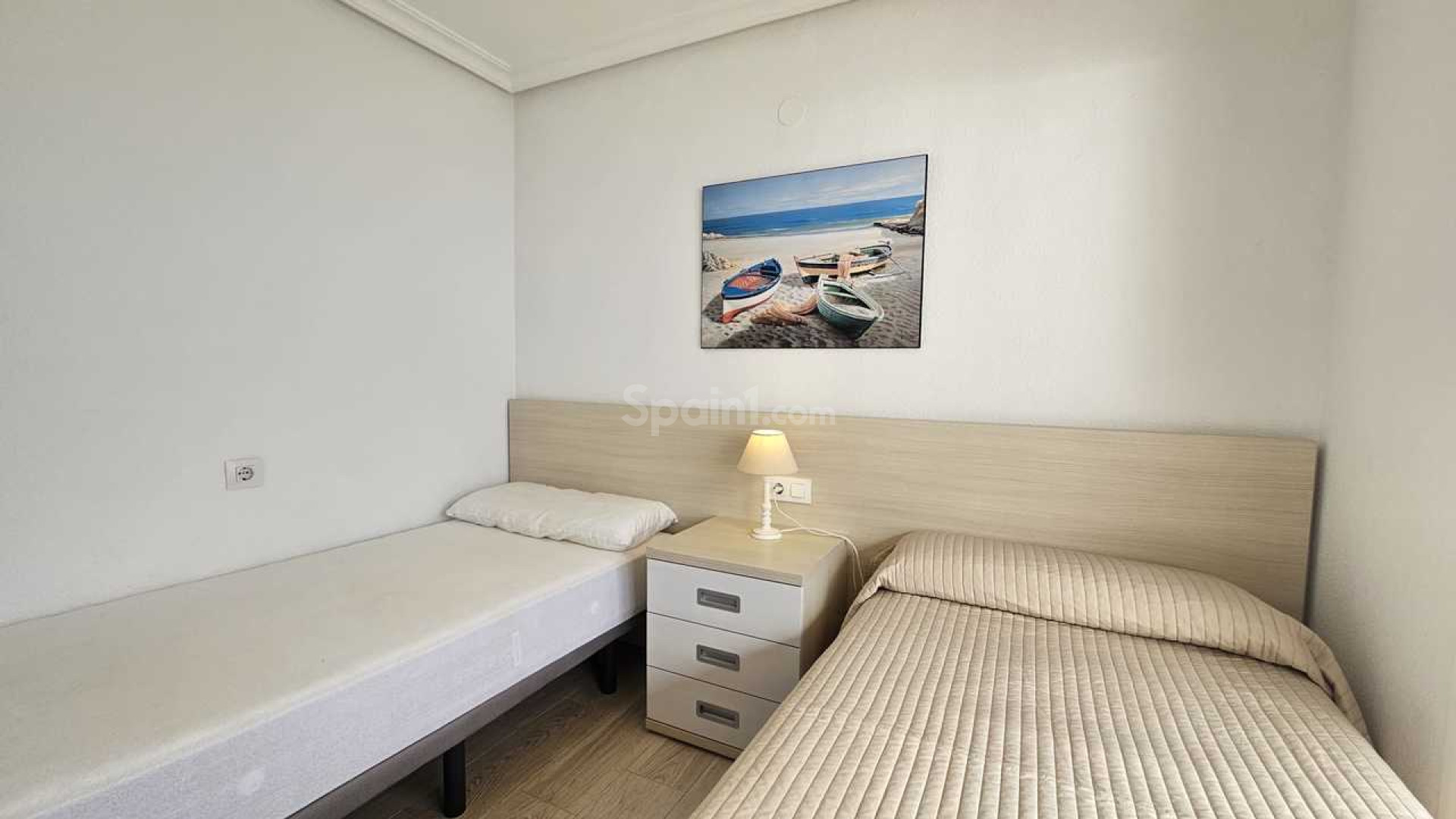 Resale - Lägenhet -
Mil Palmeras