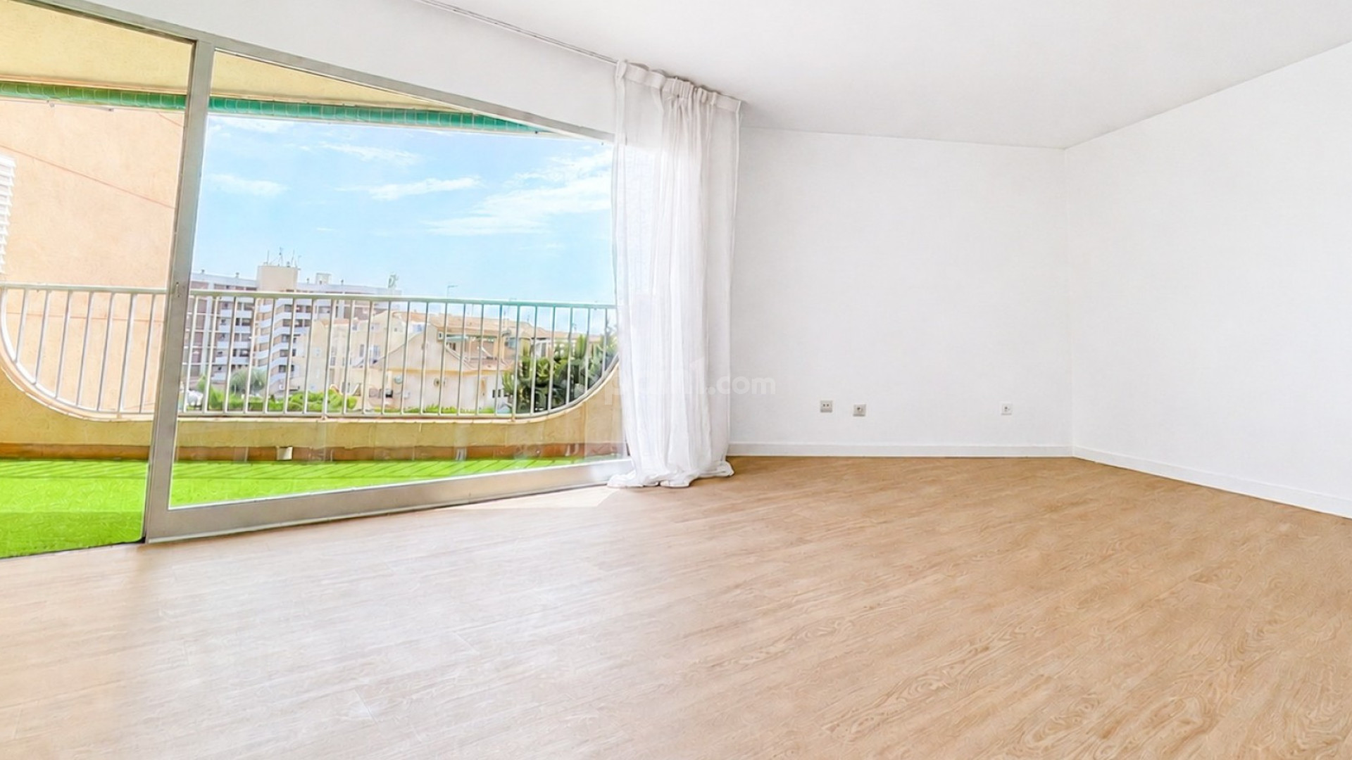 Resale - Lägenhet -
Orihuela Costa - Cabo Roig