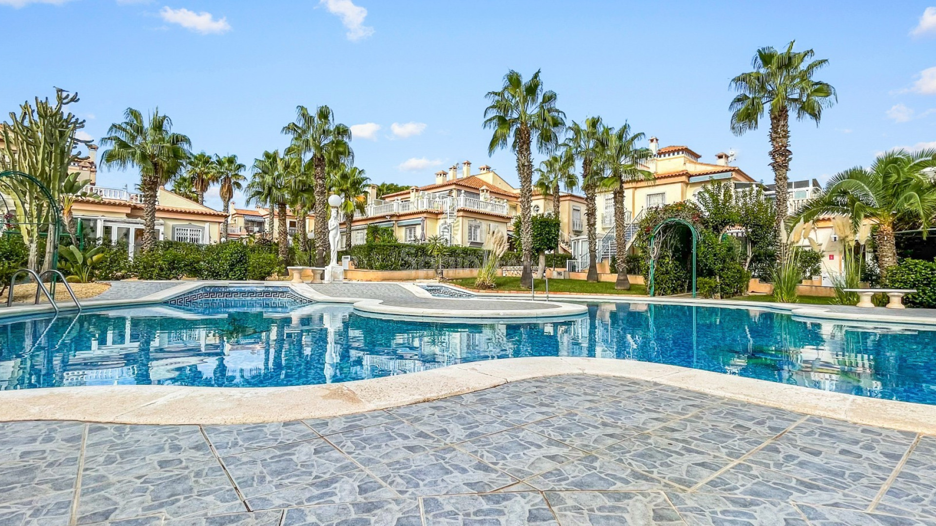 Resale - Lägenhet -
Orihuela Costa - Los Altos *