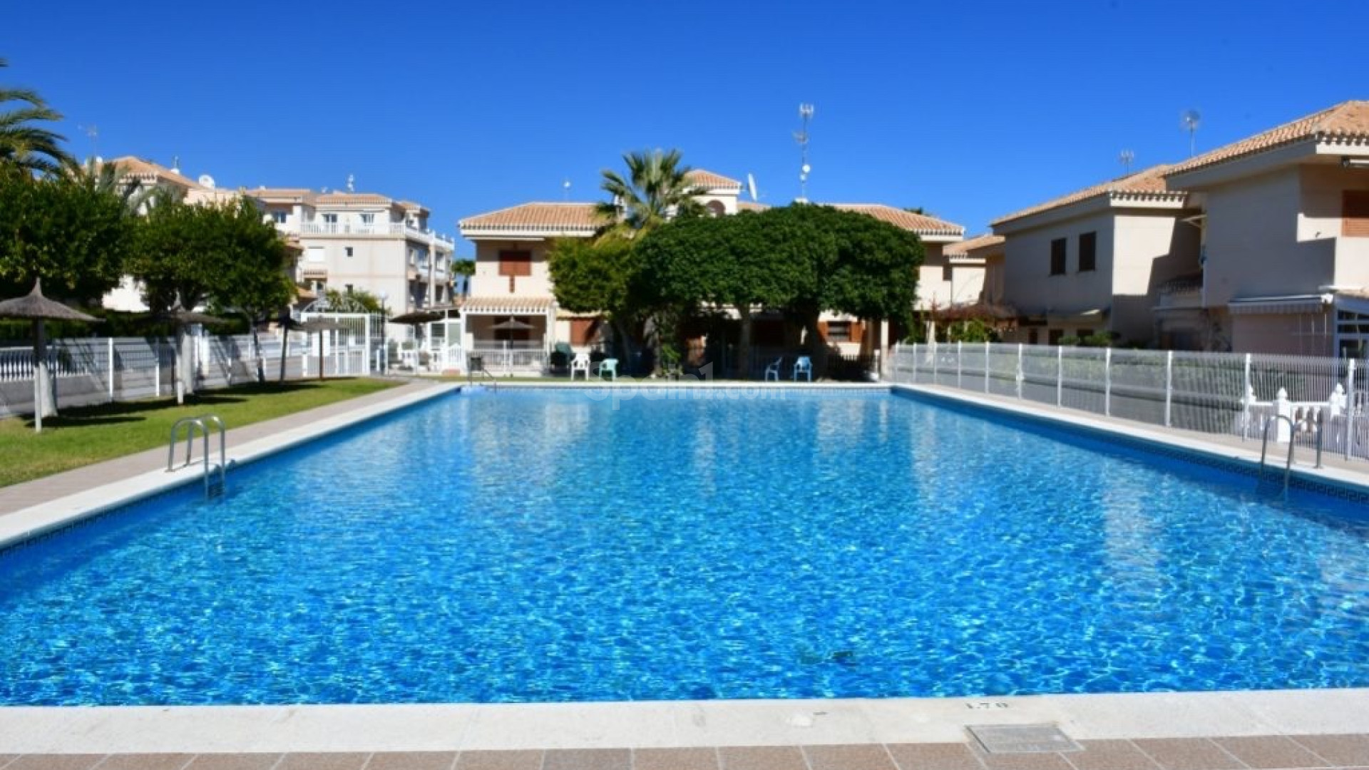 Resale - Lägenhet -
Orihuela Costa - Playa Flamenca