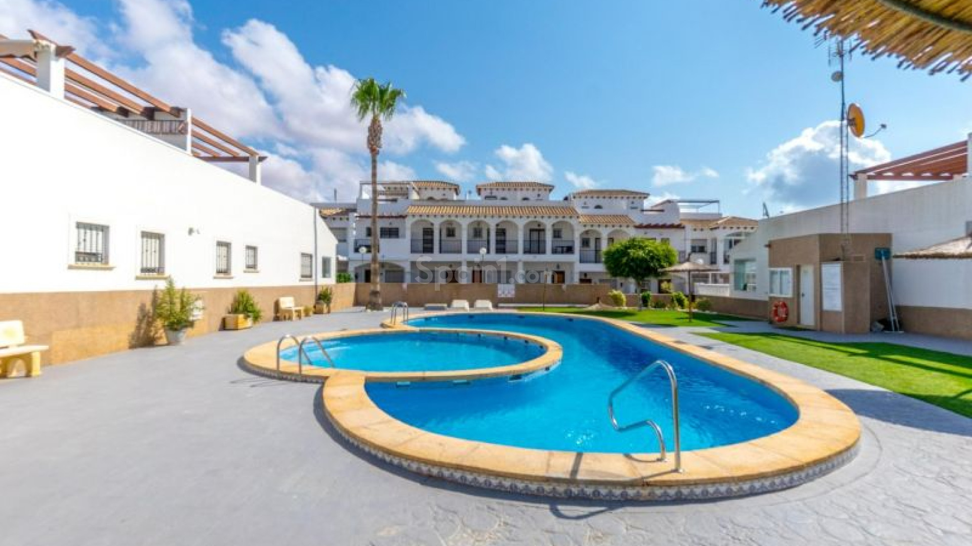 Resale - Lägenhet -
Orihuela Costa - Punta Prima