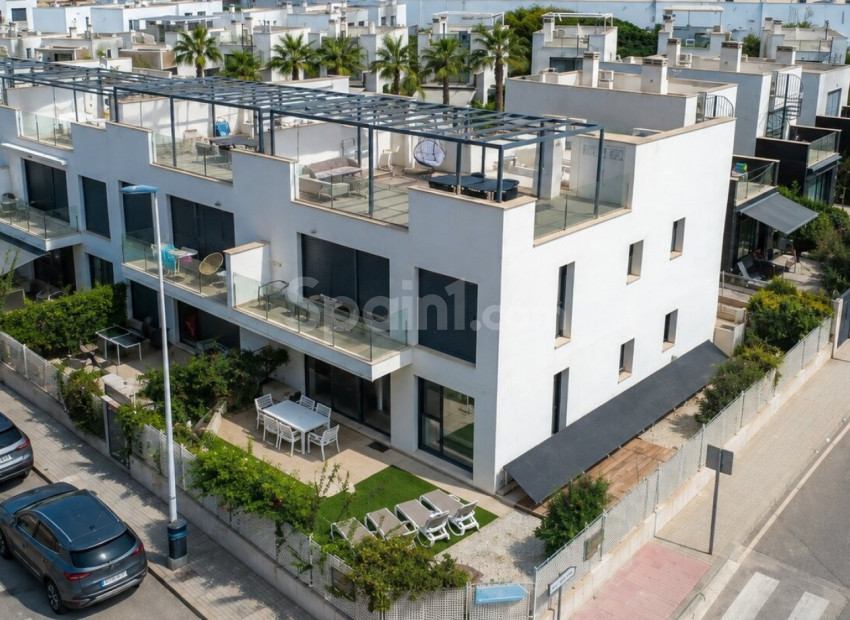 Resale - Lägenhet -
Orihuela Costa - Punta Prima