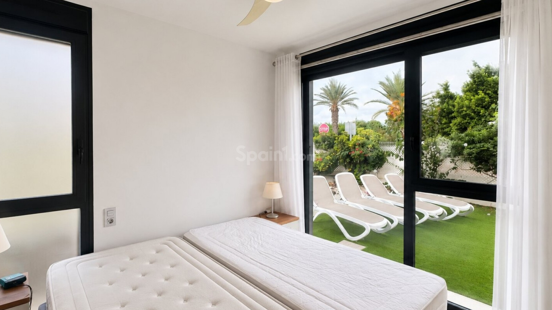 Resale - Lägenhet -
Orihuela Costa - Punta Prima