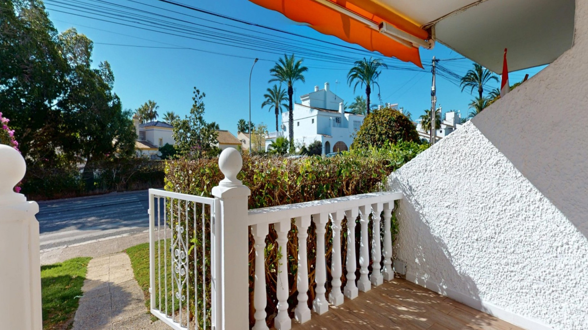 Resale - Lägenhet -
Orihuela Costa - Villamartin