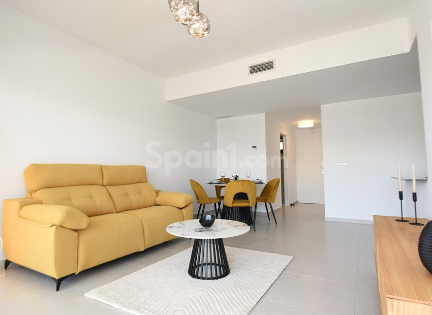 Resale - Lägenhet -
ORIHUELA COSTA - Villamartin