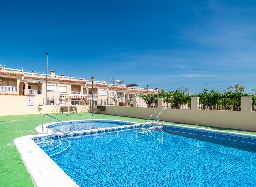 Resale - Lägenhet -
ORIHUELA - La Matanza