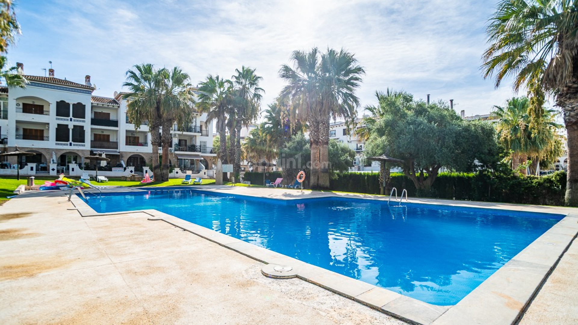 Resale - Lägenhet -
ORIHUELA - VILLAMARTÍN