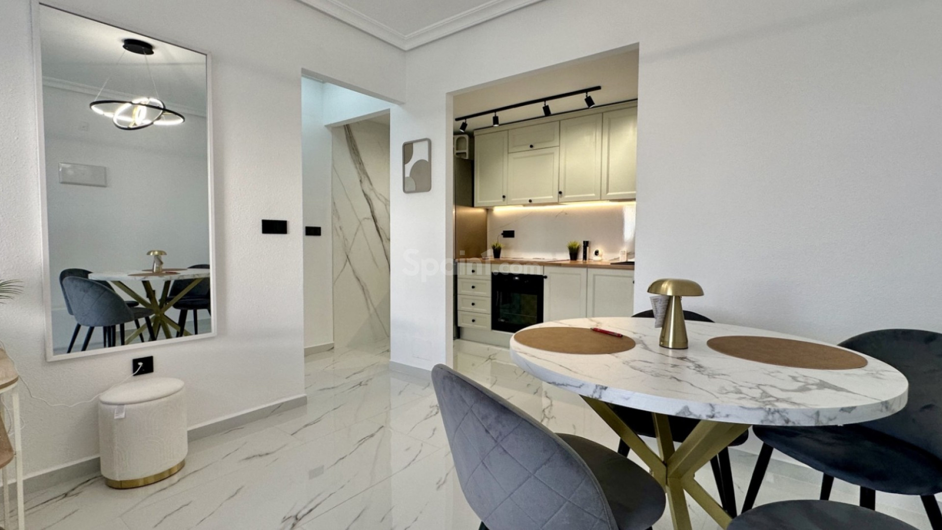 Resale - Lägenhet -
Orihuela - Zeniamar-Horizonte-La Campana