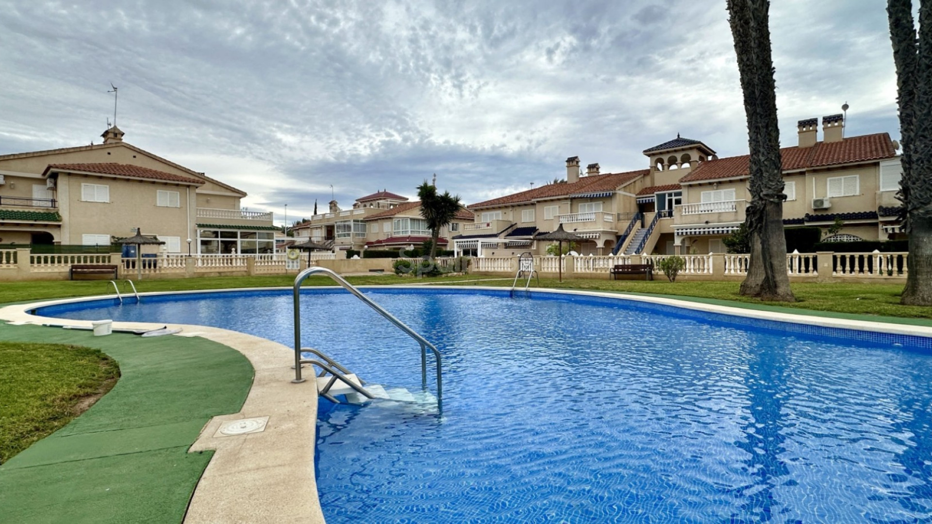 Resale - Lägenhet -
Orihuela - Zeniamar-Horizonte-La Campana