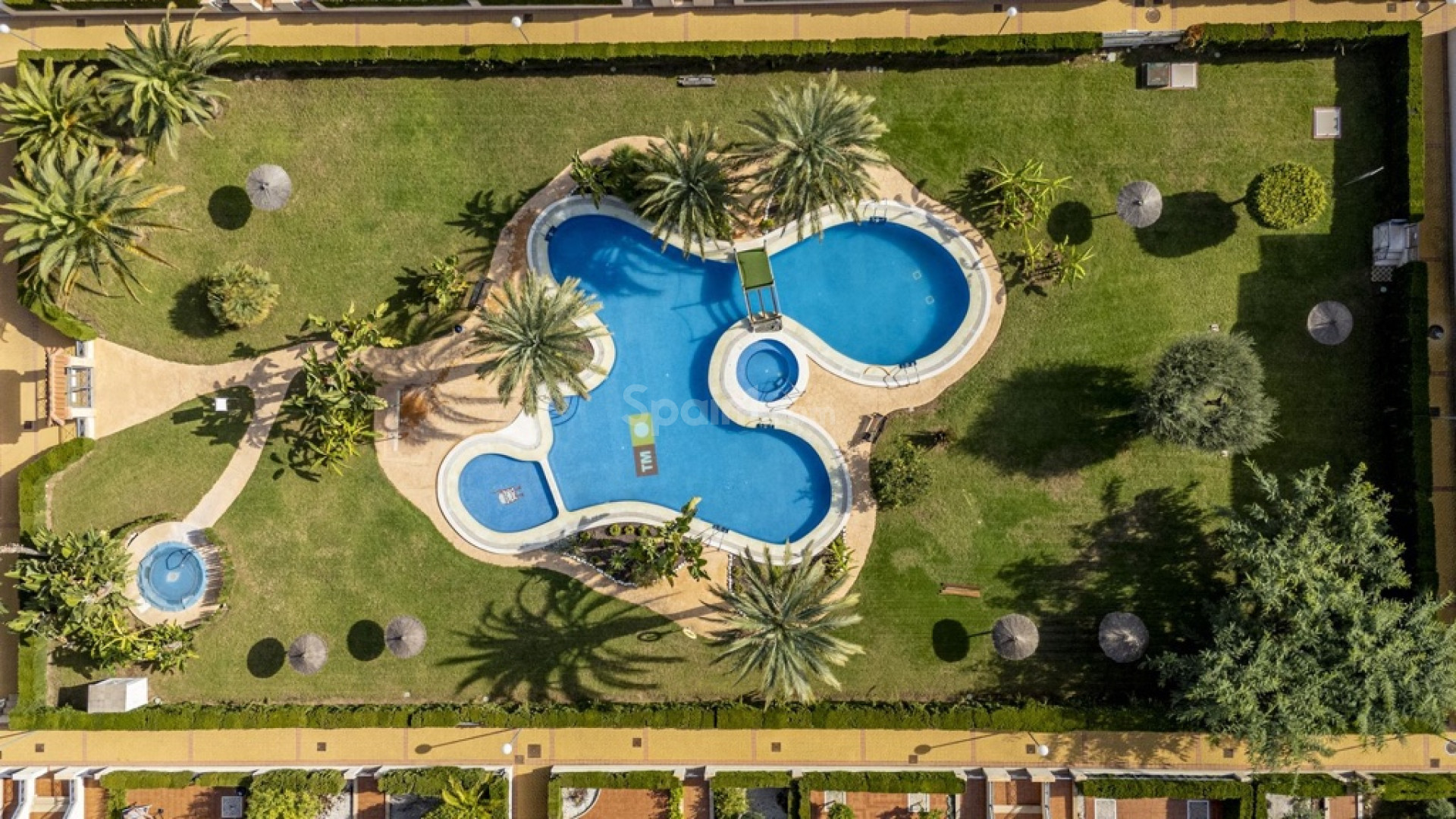 Resale - Lägenhet -
Playa Flamenca - Zeniamar