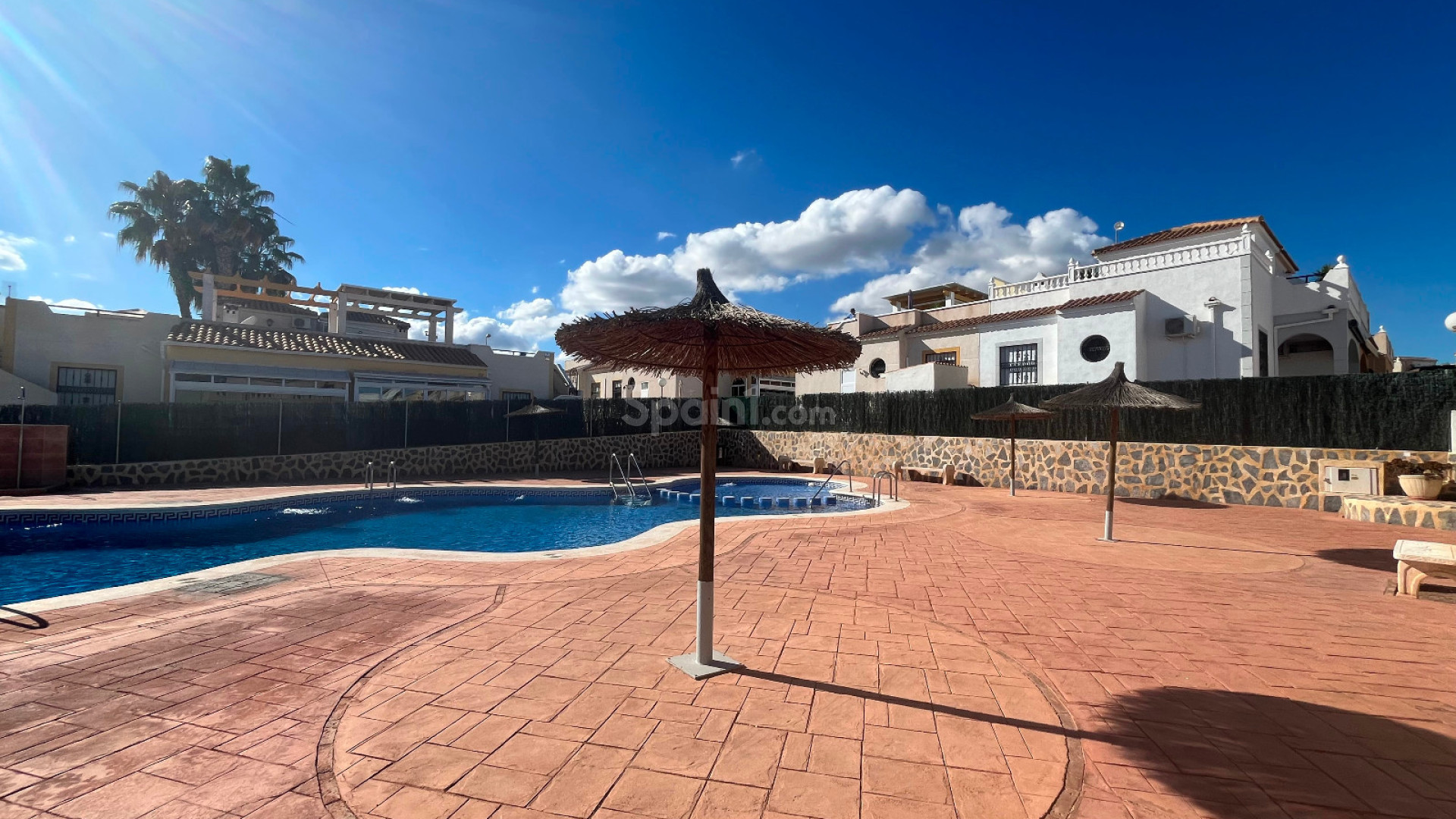 Resale - Lägenhet -
Punta Prima - Serena