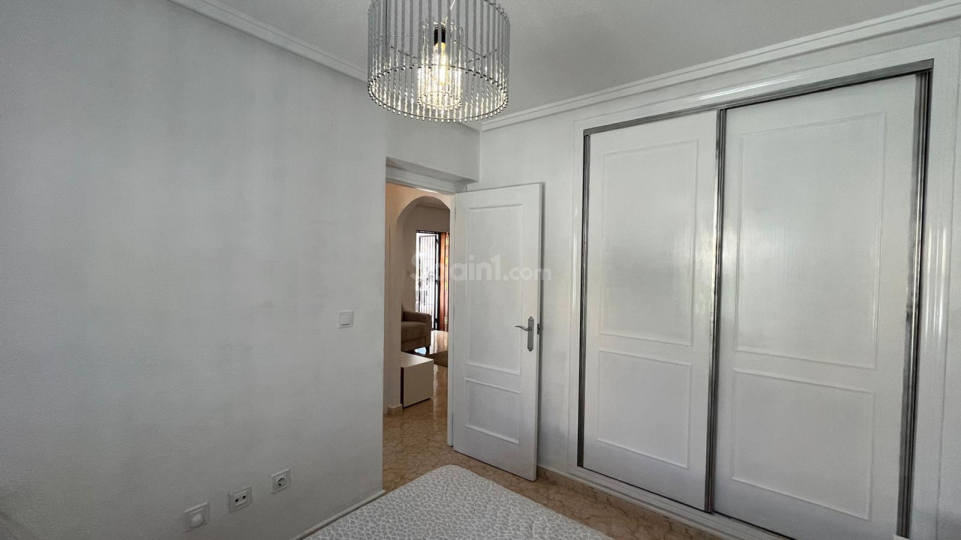 Resale - Lägenhet -
Punta Prima - Serena