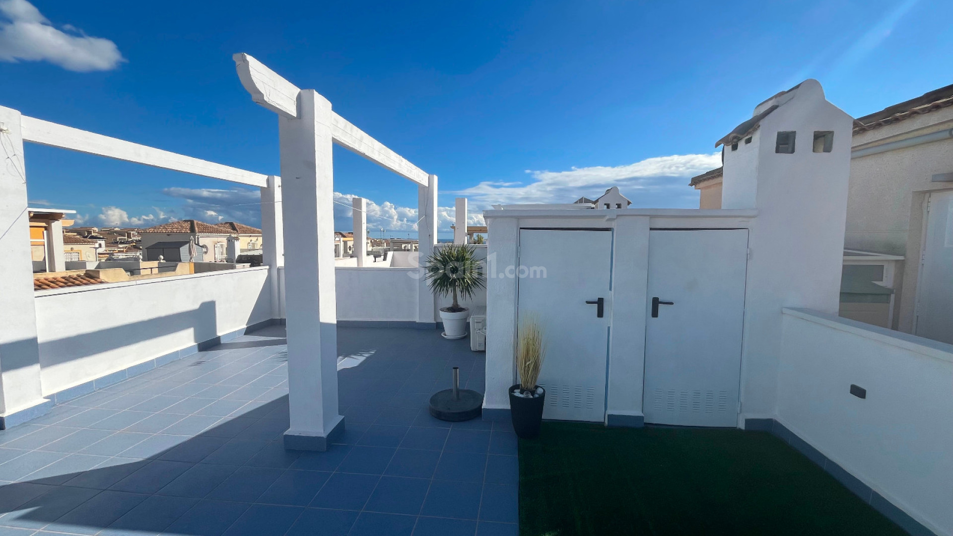 Resale - Lägenhet -
Punta Prima - Serena
