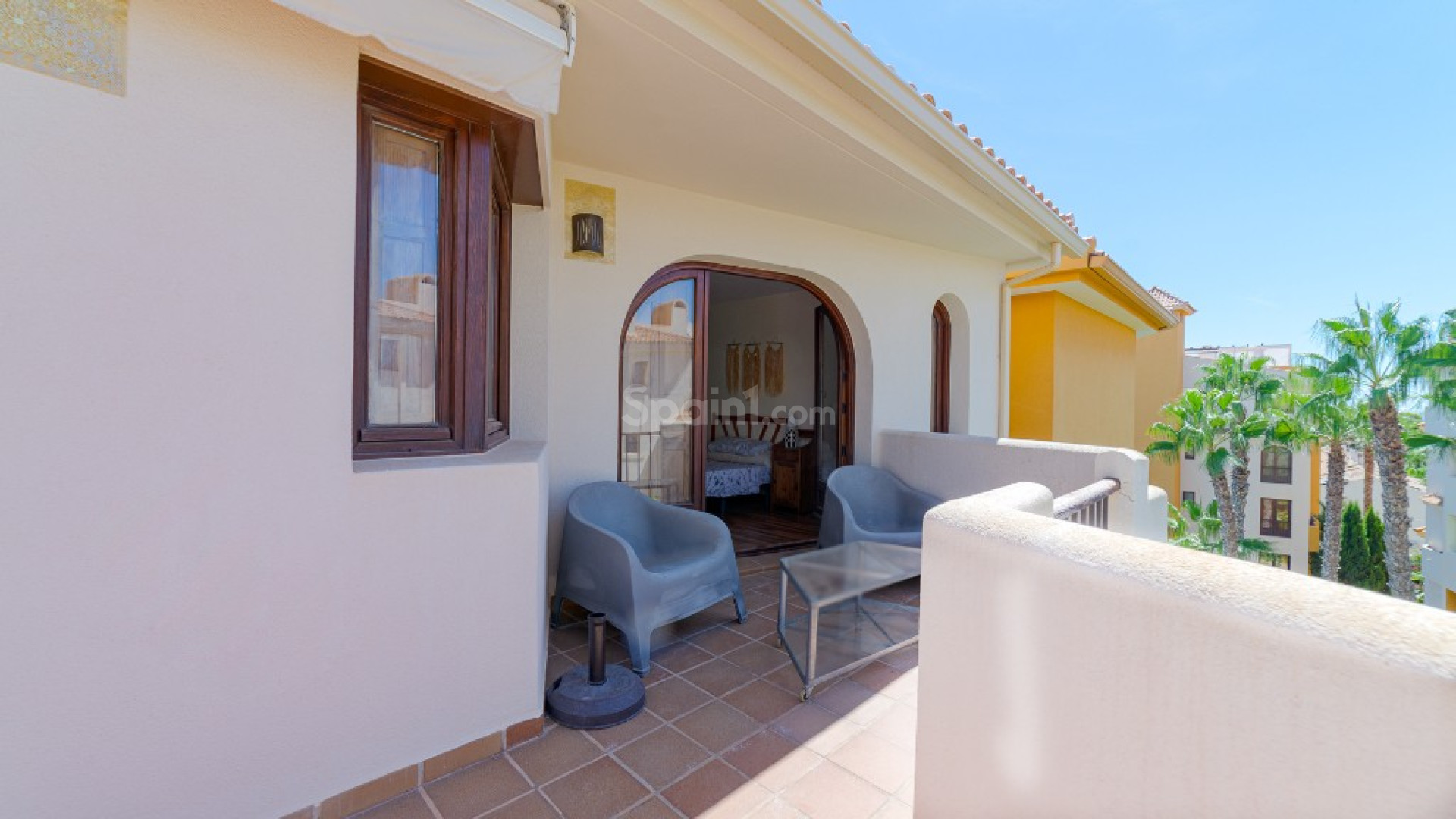 Resale - Lägenhet -
Punta Prima