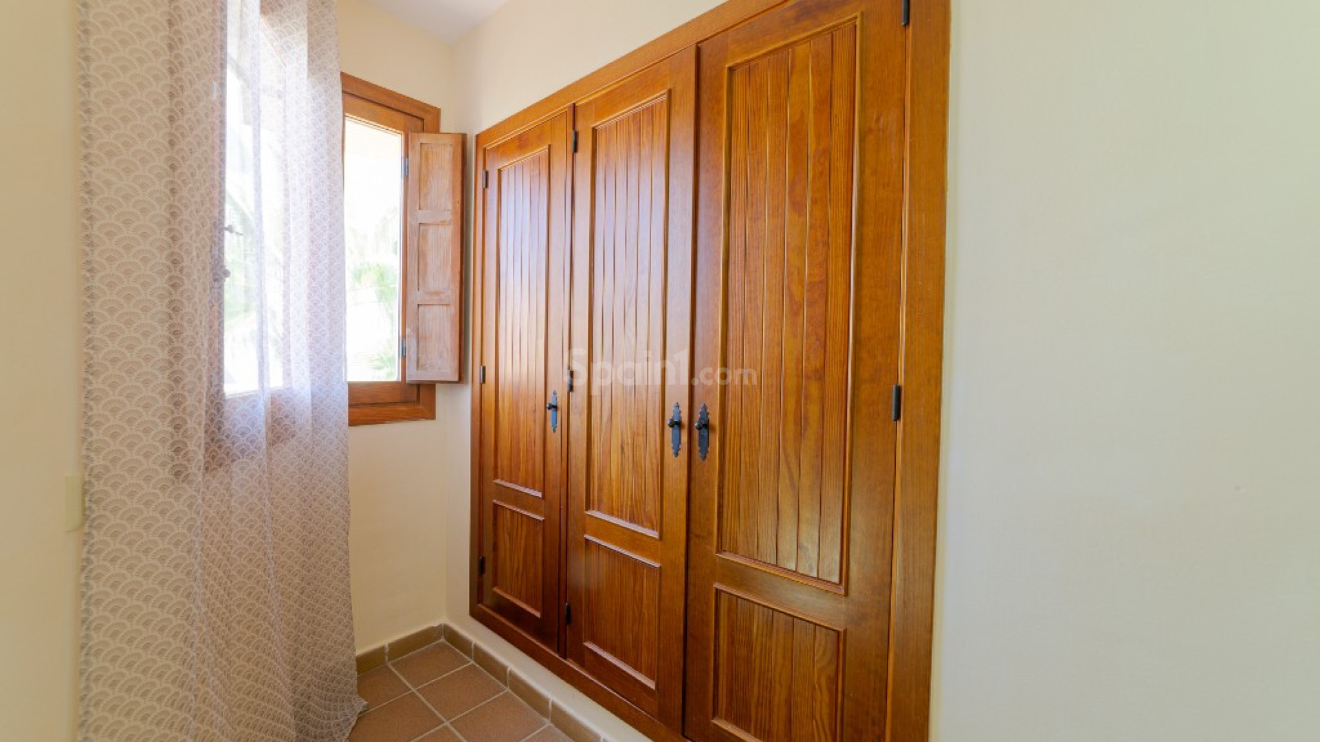 Resale - Lägenhet -
Punta Prima