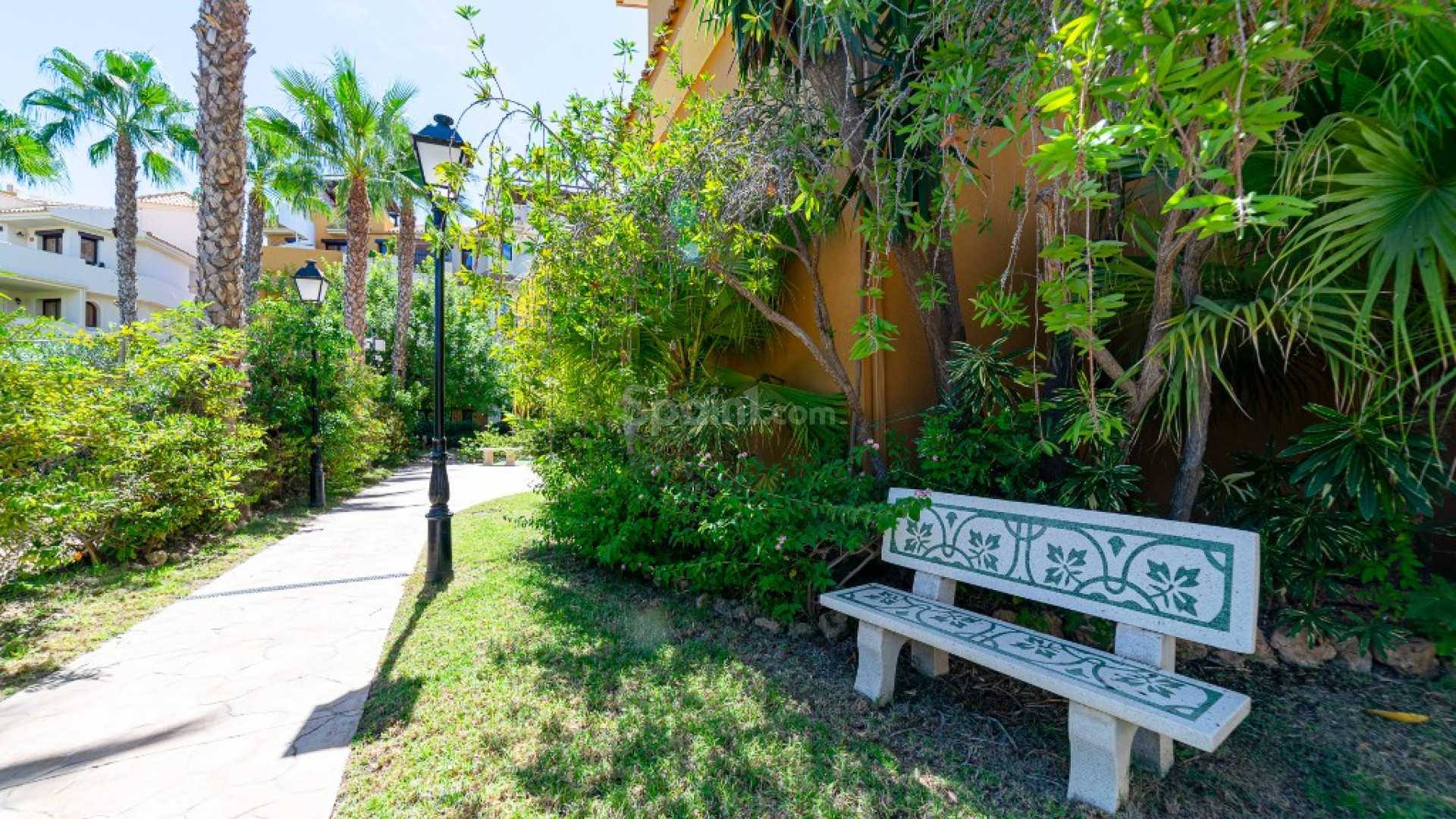 Resale - Lägenhet -
Punta Prima