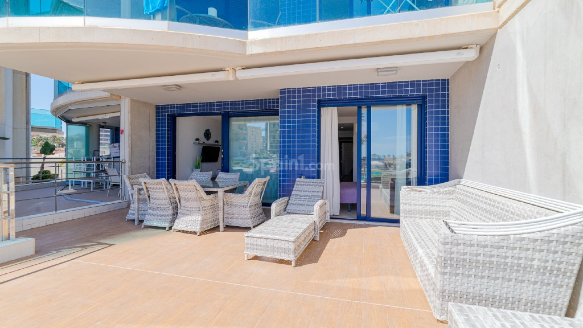 Resale - Lägenhet -
Punta Prima