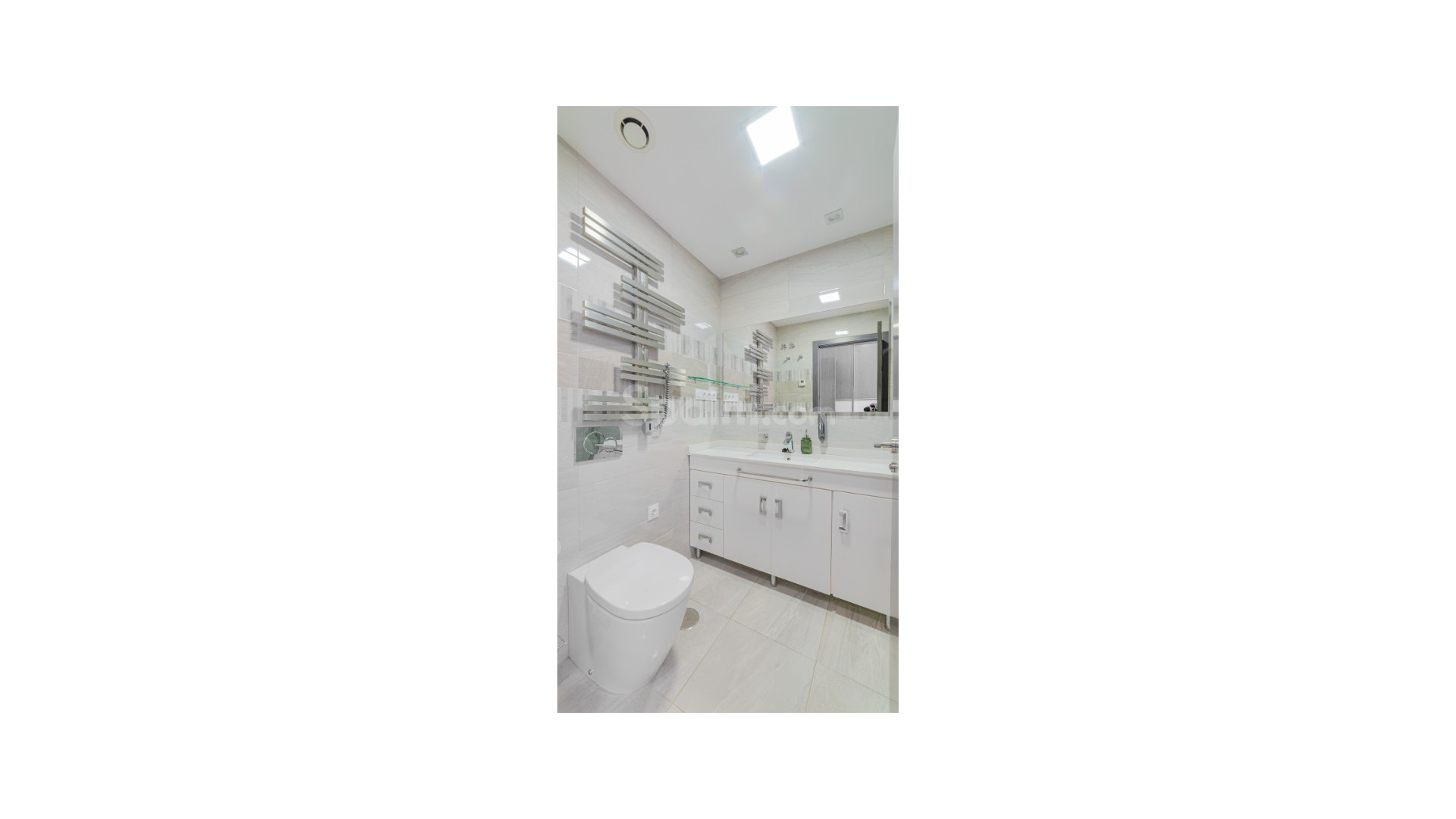 Resale - Lägenhet -
Punta Prima