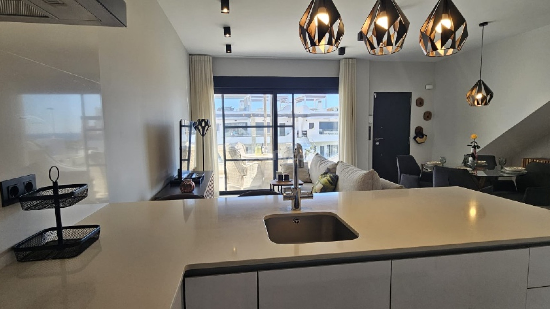 Resale - Lägenhet -
Punta Prima