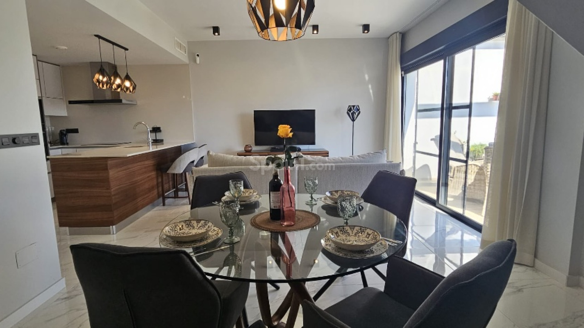 Resale - Lägenhet -
Punta Prima