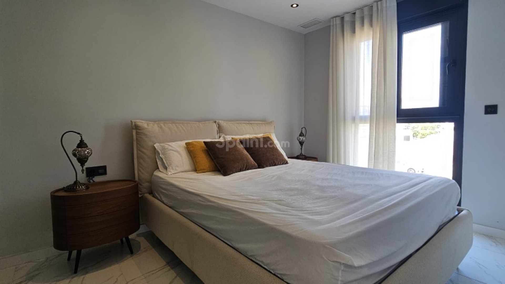 Resale - Lägenhet -
Punta Prima