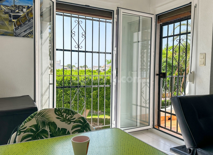 Resale - Lägenhet -
San Miguel de Salinas - Bellavista
