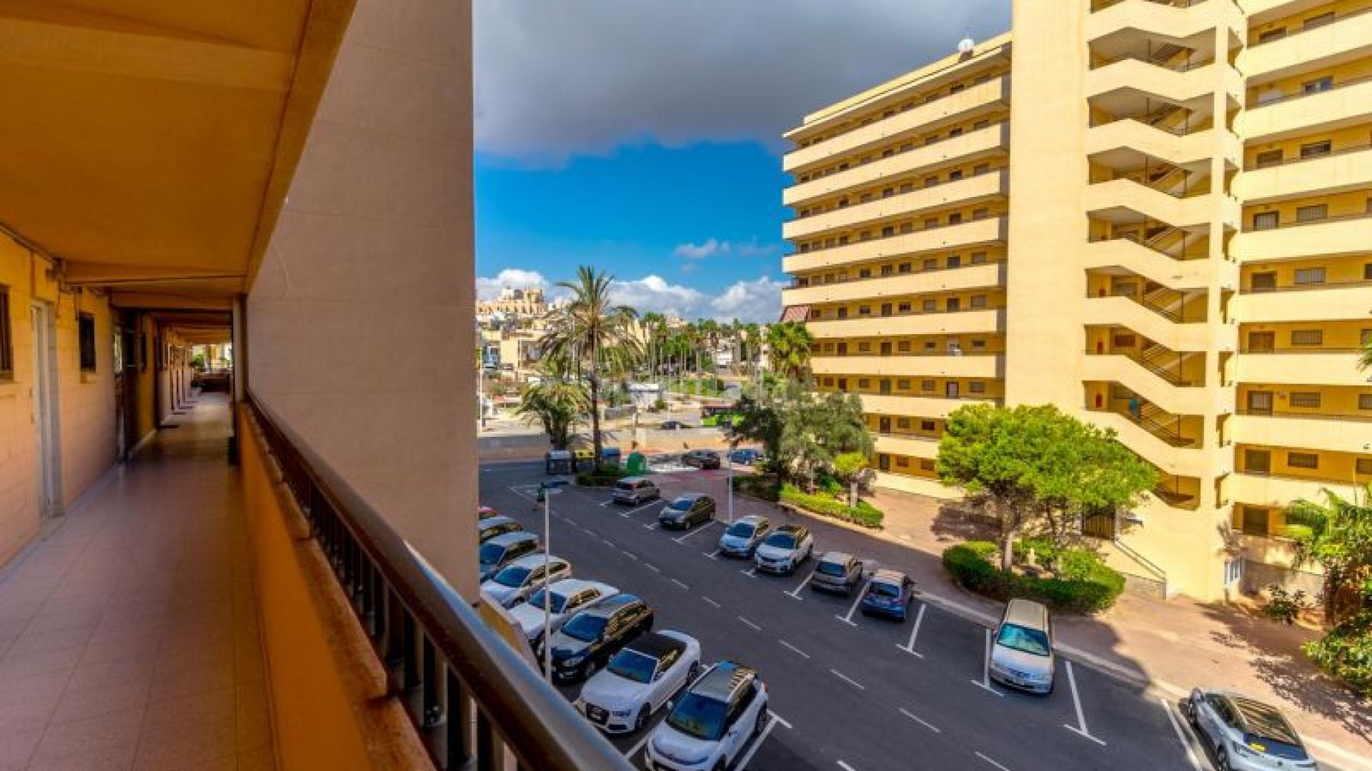 Resale - Lägenhet -
Torrevieja - Cabo Cervera