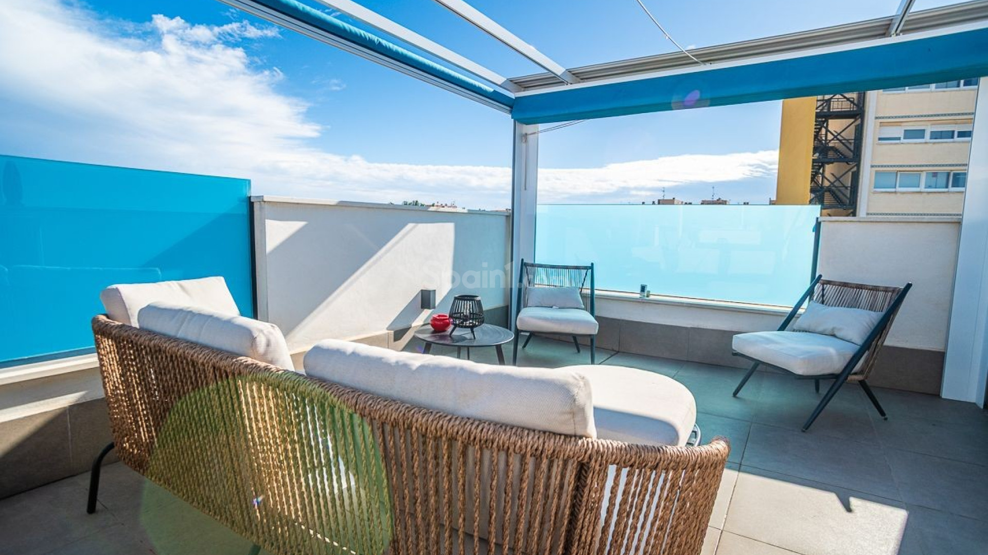 Resale - Lägenhet -
TORREVIEJA - Calas Blancas