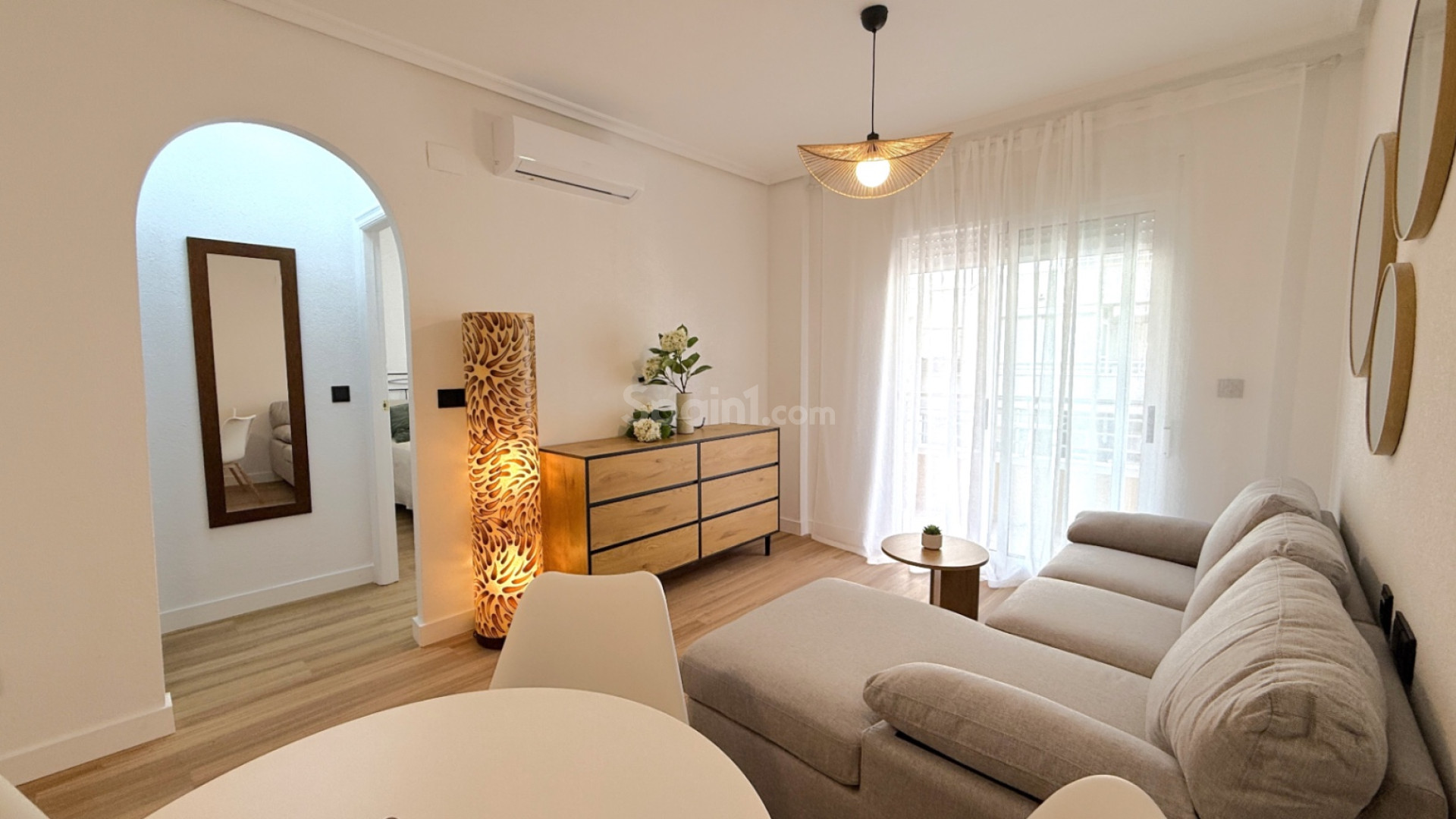 Resale - Lägenhet -
Torrevieja - Costa Blanca Sur