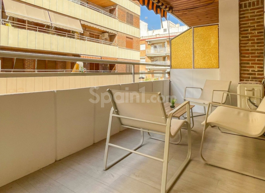 Resale - Lägenhet -
Torrevieja - El Acequión - Los Náufragos
