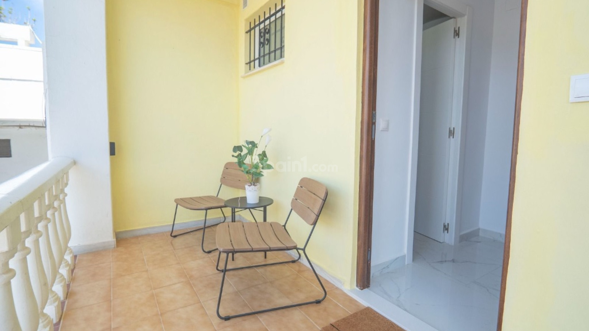 Resale - Lägenhet -
Torrevieja - La Veleta