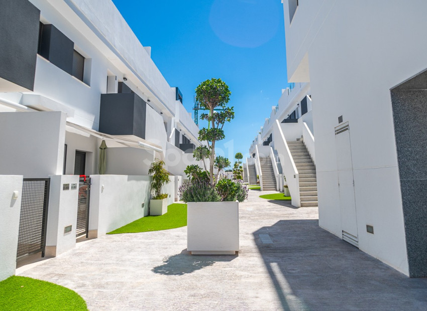 Resale - Lägenhet -
TORREVIEJA - Los Balcones