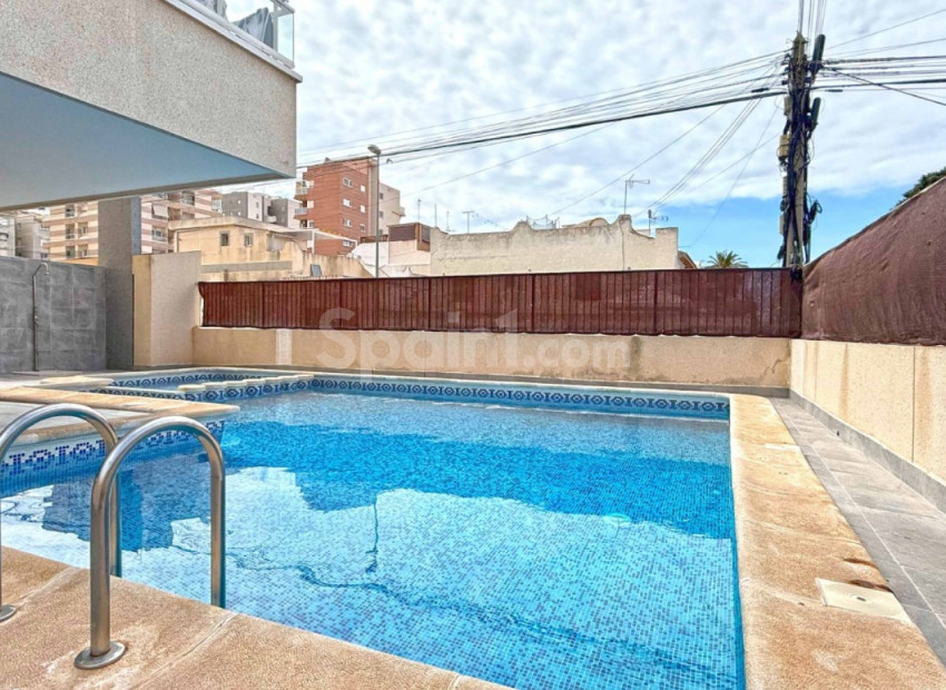 Resale - Lägenhet -
Torrevieja