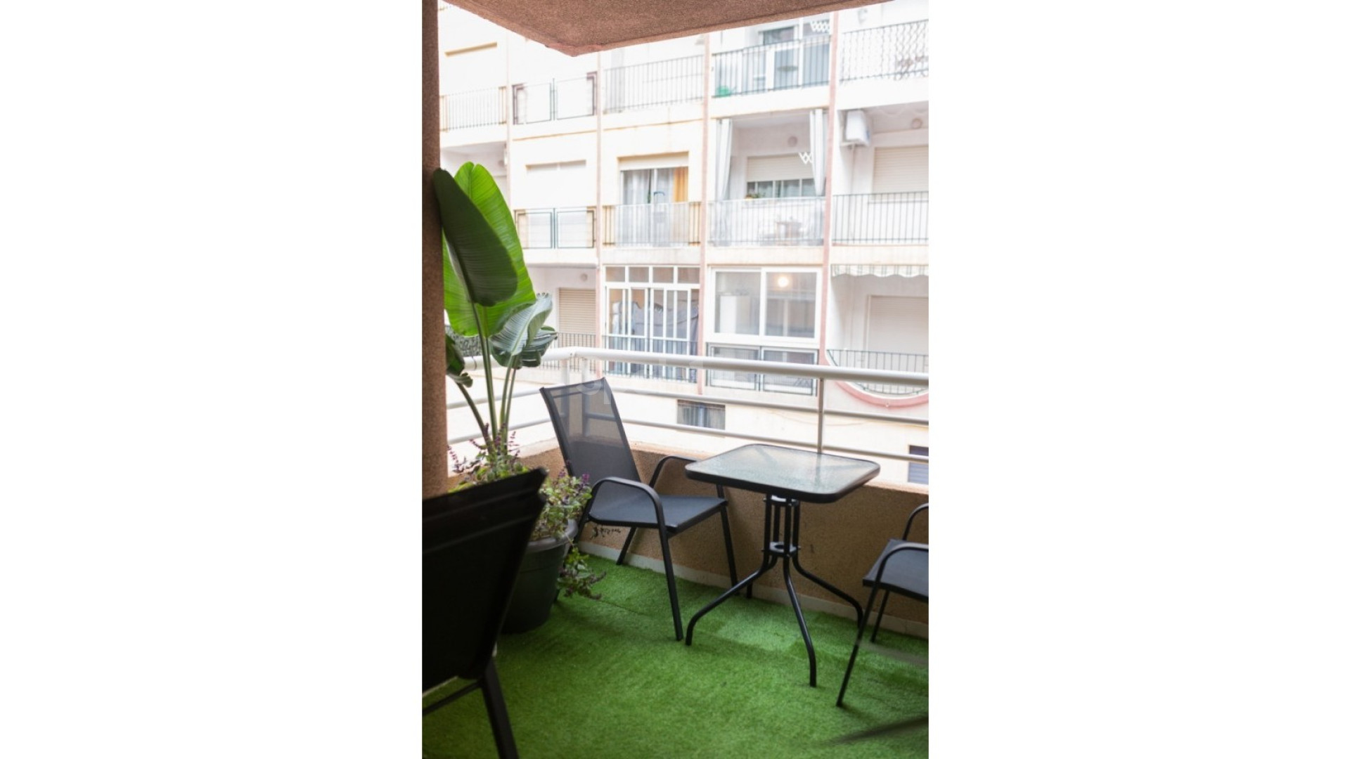 Resale - Lägenhet -
Torrevieja