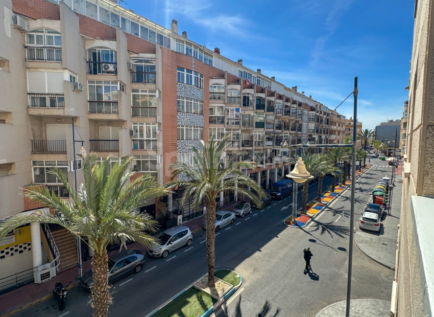 Resale - Lägenhet -
Torrevieja