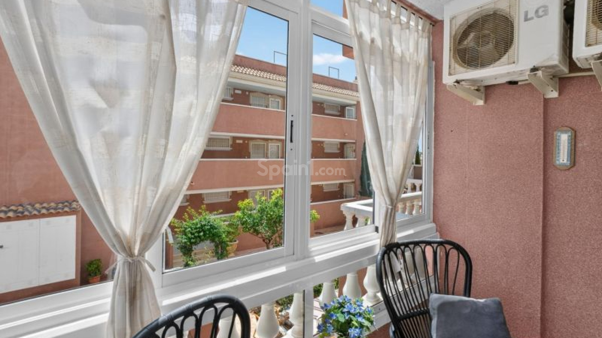 Resale - Lägenhet -
Torrevieja