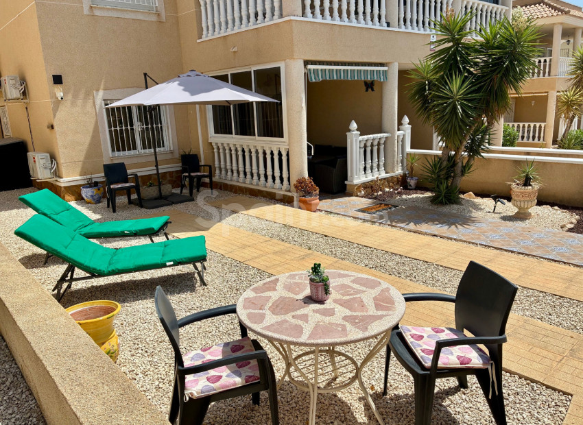 Resale - Lägenhet -
Villamartin - La Andaluza