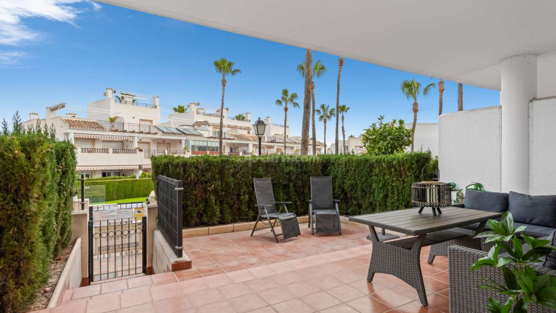 Resale - Lägenhet -
Villamartín - Villamartin