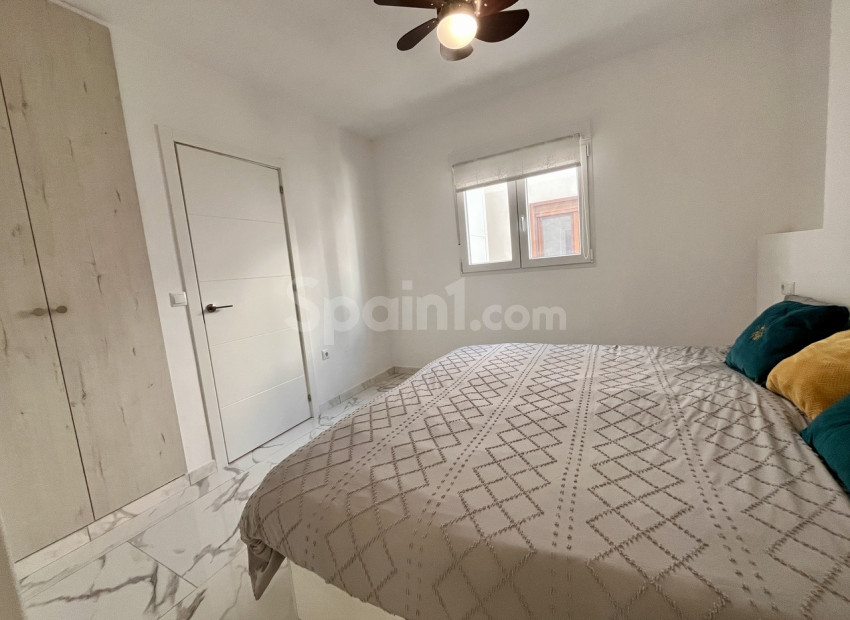 Resale - Lägenhet -
Villamartín - Villamartin