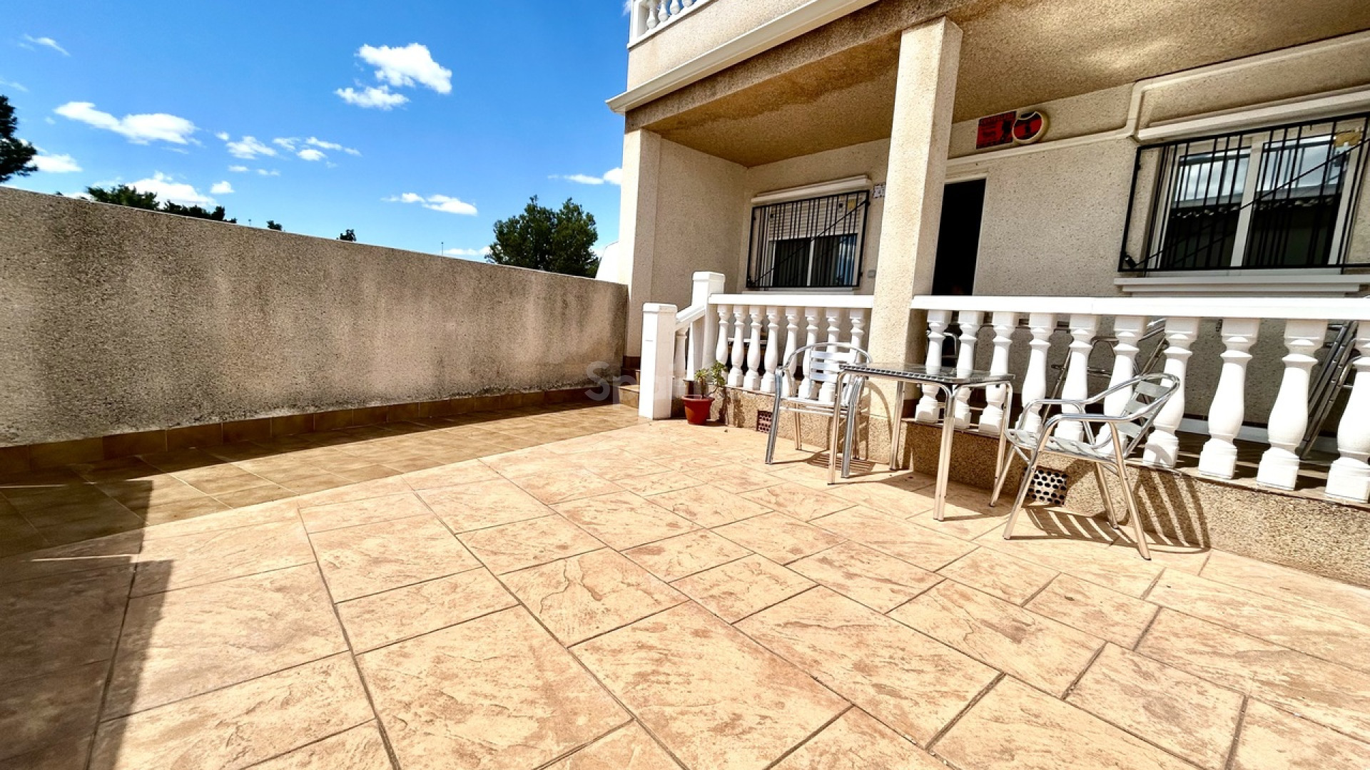 Resale - Lägenhet -
Villamartín - Villamartin