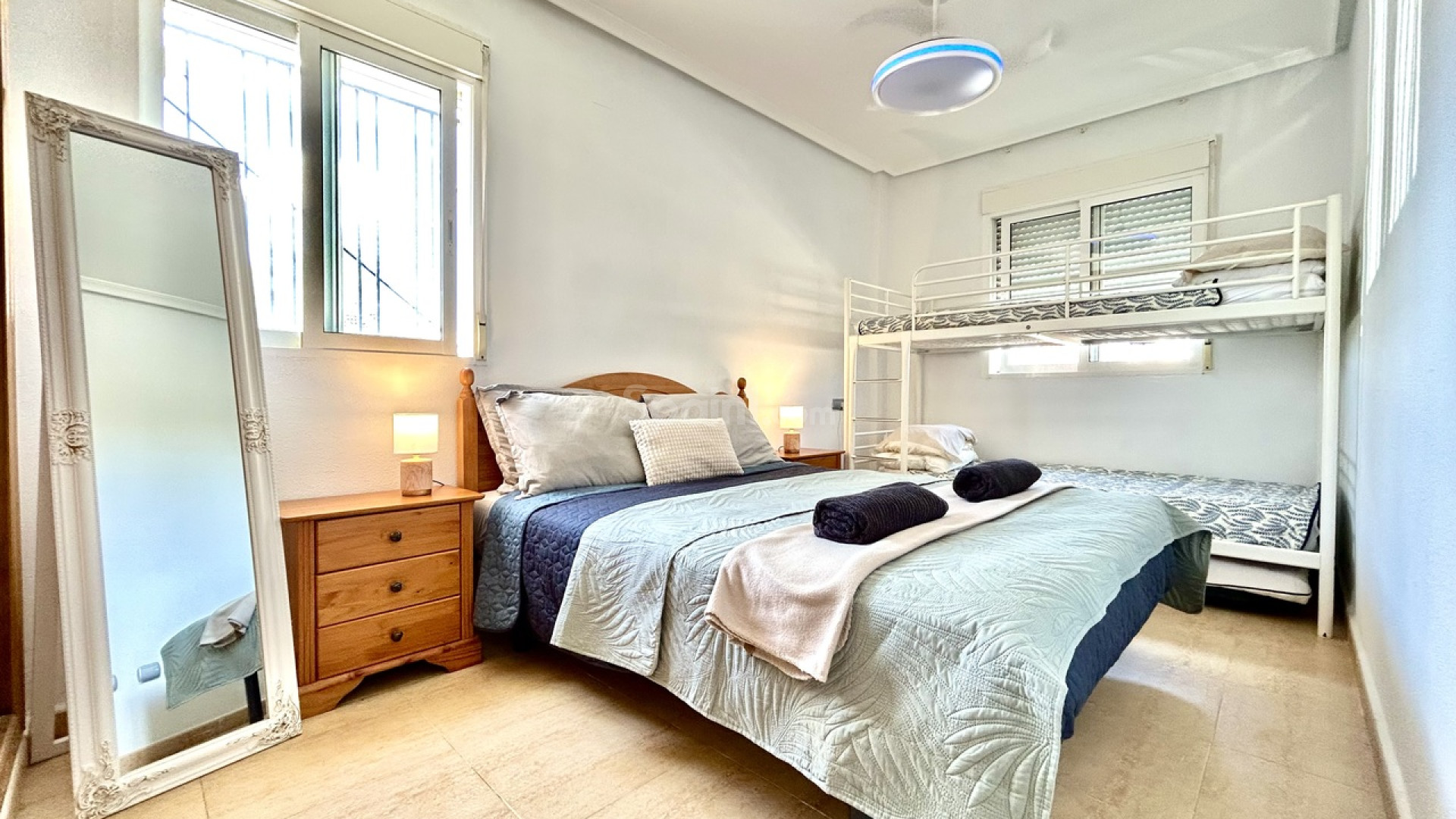 Resale - Lägenhet -
Villamartín - Villamartin