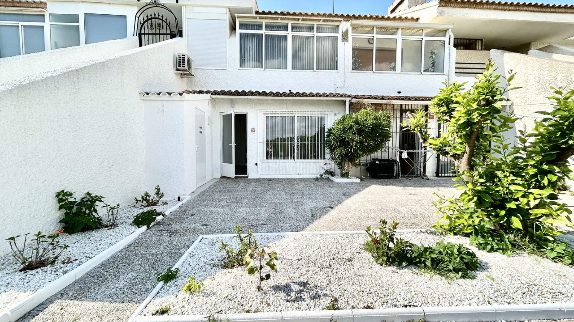 Resale - Lägenhet -
Villamartín - Villamartin