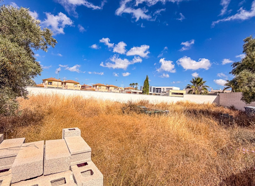 Resale - Landa -
SANTIAGO DE LA RIBERA - zona san blas