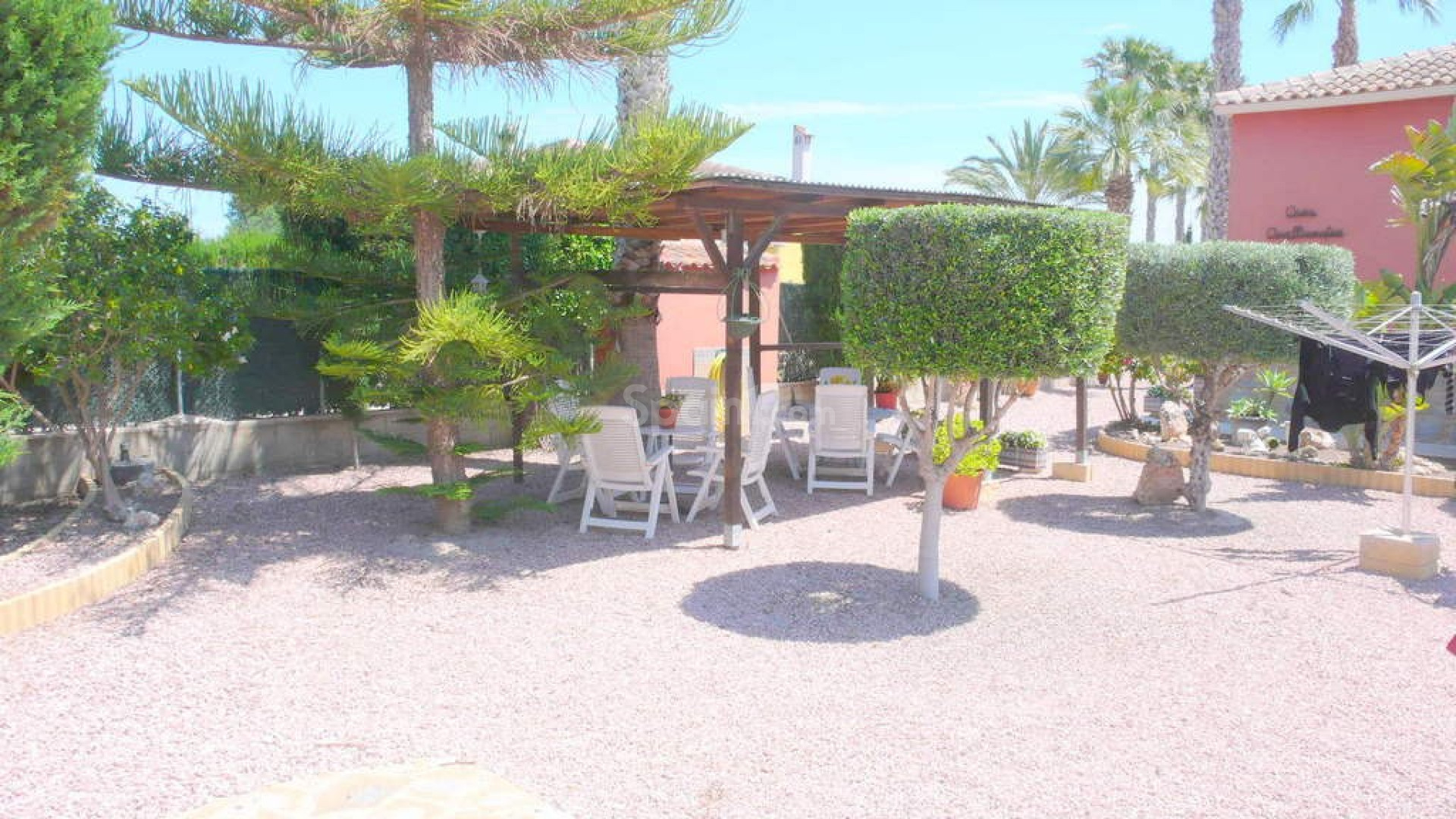 Resale - Landgut Finca -
Dolores