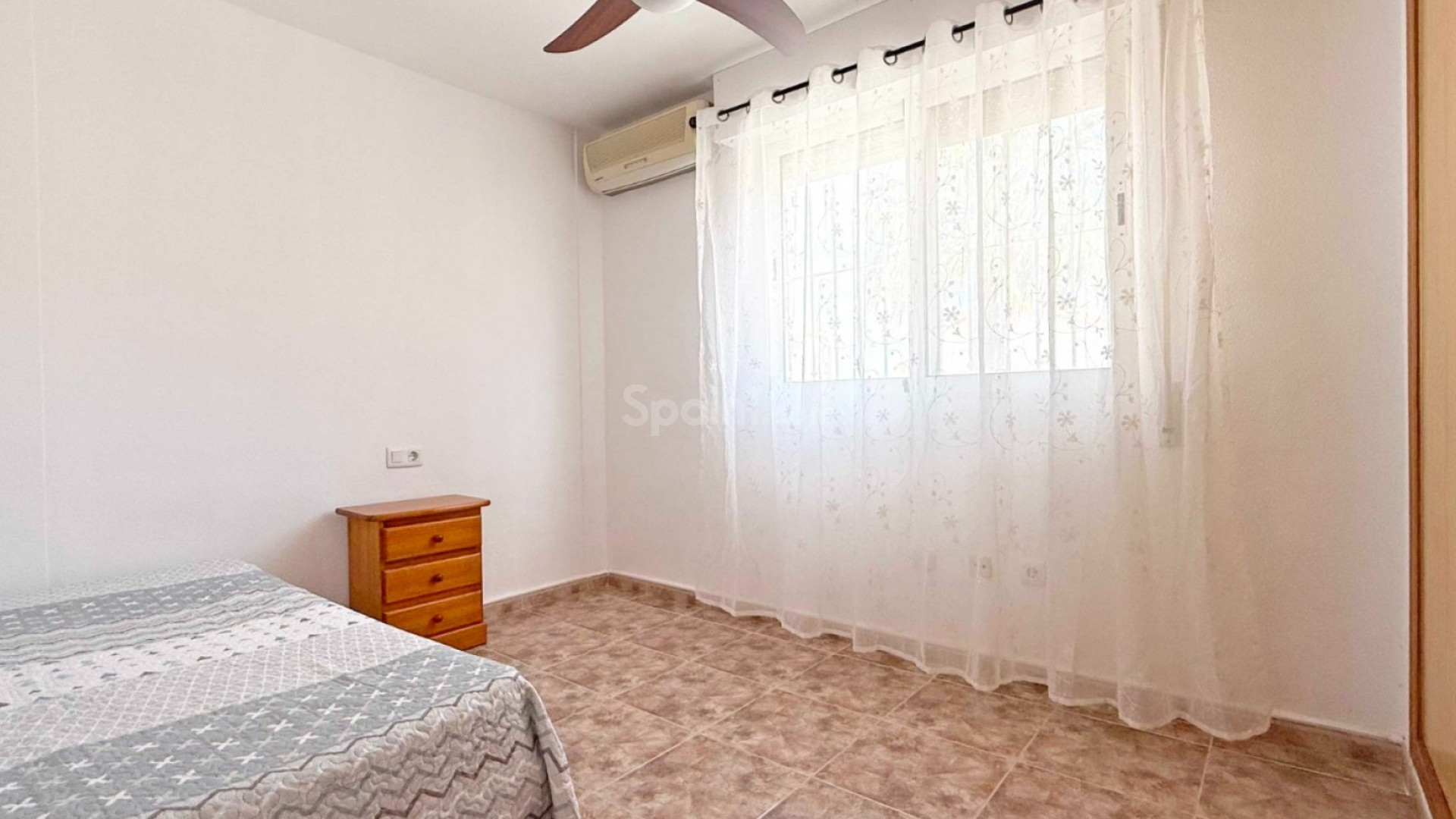 Resale - Parhus -
Orihuela Costa - Los Altos